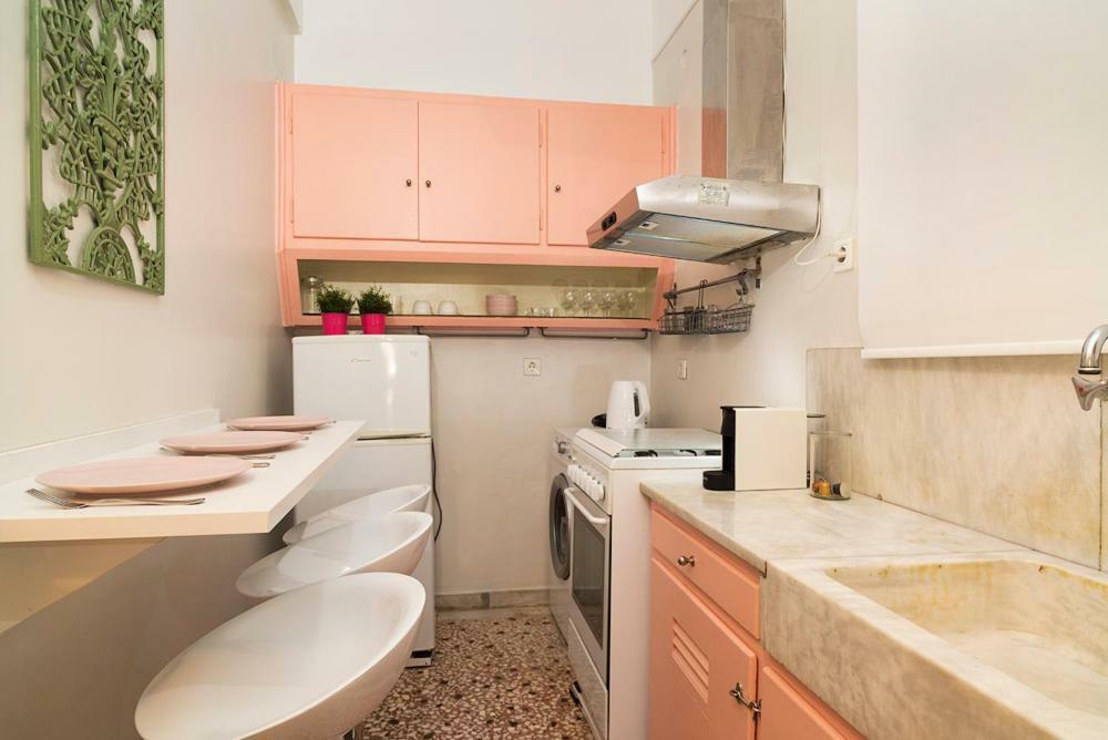 Vintage Apartment Next To Acropolis Museum Atenas Exterior foto